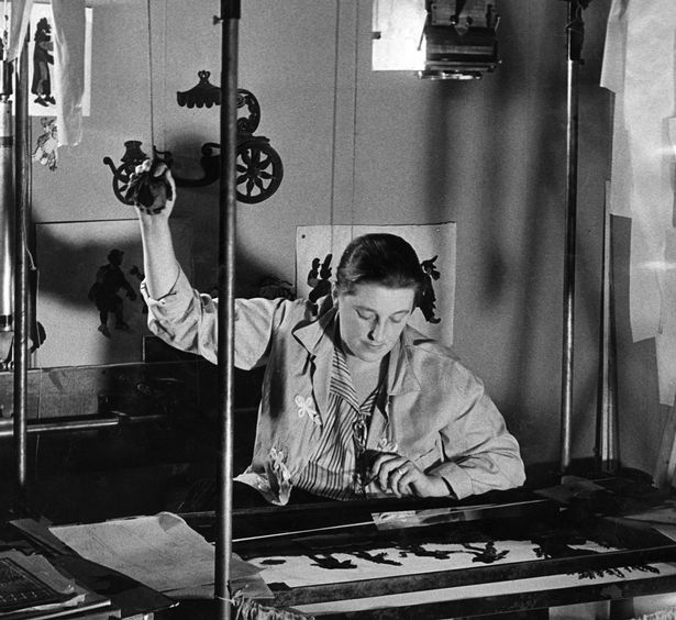 Lotte Reiniger at work